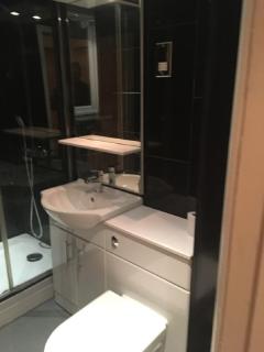Apartment & Rooms in London - Croydon - 7
