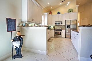 Superb Naples Home with Den and Private Saltwater Pool - Naples - 4