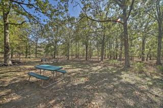 Tahlequah Duplex with Screened-in Porch and Fire Pit! - Tahlequah - 8