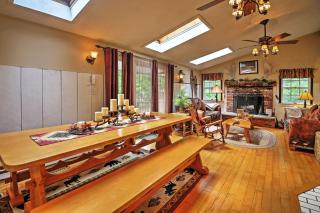 Inviting North Conway Cabin 3 Mi to Cranmore Mtn! - 6