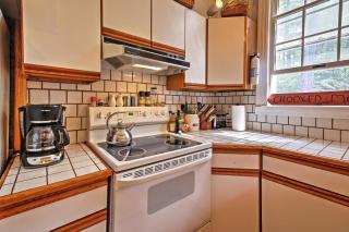 Inviting North Conway Cabin 3 Mi to Cranmore Mtn! - 3