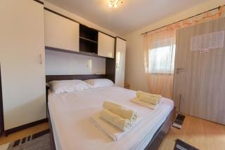 Jeli Apartments - Starigrad-Paklenica - 9