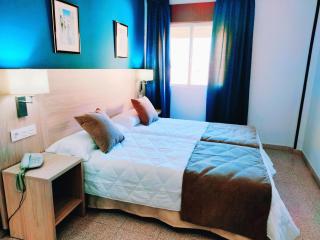 Hotel Catalán Puerto Real - Puerto Real - 7