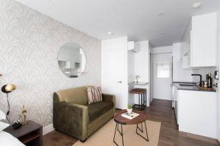 Wonderful Studio in Little Italy with full bath by Den Stays - Montréal - 8