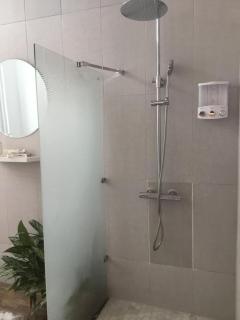 2 bdr beach apartment, generator parking included - 3