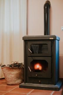 Casa rural con jacuzzi, sauna, barbacoa y barra - 4