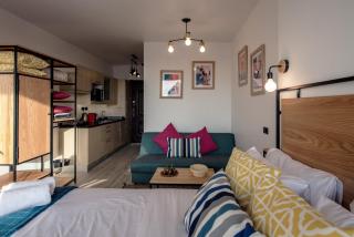 Jacuzzi Studio By The Historic Pyramids Apt3 - Il Cairo - 7