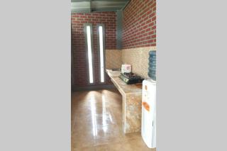 Guest House Shakilla 2 Rancagoong Syariah - Cianjur - 9