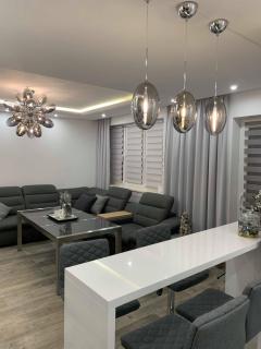 Prestige Line Apartament - Legnica - 9
