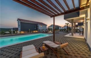 Gorgeous Home In Debeljak With Wifi - Debeljak - 1