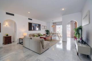 Spacious, Fresh and Fantastic Views - Marbella - 0