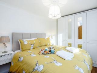 Corner House - Cromer - 7