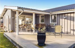 Lovely Home In Juelsminde With Kitchen - Sønderby - 8