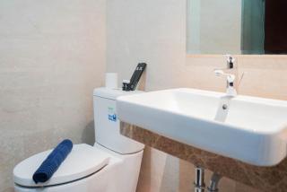 Minimalist and Homey Studio Menteng Park Apartment By Travelio - Jakarta - 6