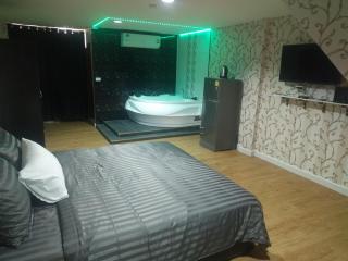 GW guesthouse - Pattaya - 0