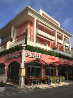 Casa Merano Residence & Ristorante Bibione - Apartments - Bibione - 6