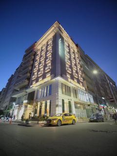 Light Hotel - Tirana - 0