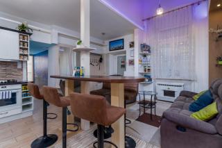 Fireworks Rakoczi - FREE PARKING - 3 BEDROOMS - 2 BATHROOMS - Budapest - 4