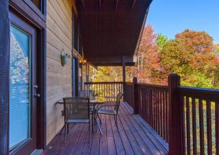 Daya, Hot Tub, Pool Table, 1089 of FREE Attraction tickets for each paid day, Dollywood and More! - Gatlinburg - 8