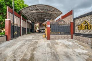 RedDoorz Syariah near Kebon Rojo Park Blitar - 8