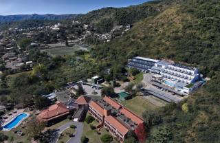 Pinares Panorama Suites, Spa & Convention Center - Villa Carlos Paz - 6