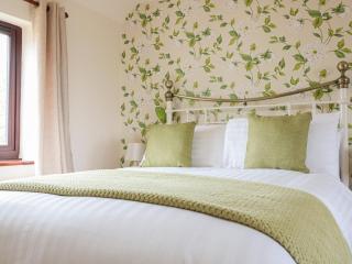 Berrys Place Farm Cottage - Gloucester - 1