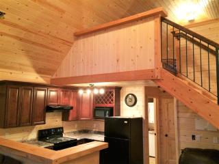 The Ridge At Glacier - Luxury Cabins - Coram - 4
