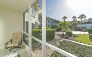 King Bed - Walk to St. Armand's Circle and Lido Beach in Minutes! - 6