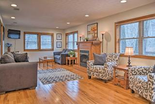 Riverfront Elkins Home with Fireplace and Deck! - Elkins - 0