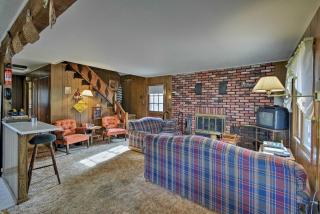 Walk to Green Lake & Beach: Cozy Cabin w/ Deck - 8
