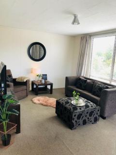 Modern, Light & Warm Central Warkworth - Warkworth - 6