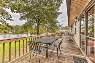 Waterfront Louisiana Home with Private Boat Launch! - Alliance - 4