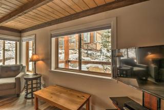 Ski-InandOut Snowmass Condo with Community Hot Tub! - 7