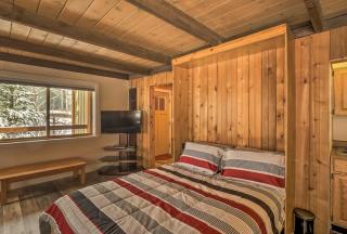 Ski-InandOut Snowmass Condo with Community Hot Tub! - 4