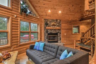Camp Tony with Trail Access Walk to Lake Huron! - 8