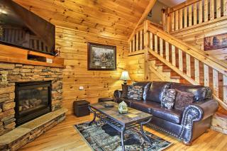 Breathtaking View Cabin with Game Room and Hot Tub! - Gatlinburg - 8