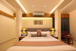 Hotel Samrat - Taliparamba - 2