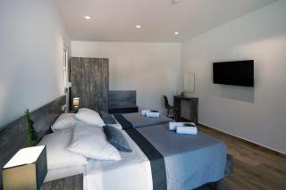 Rosemary Rhodes Villa - 5