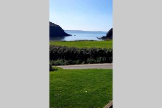 Nolton Haven Farmhouse Apartment, Sea Views - 3
