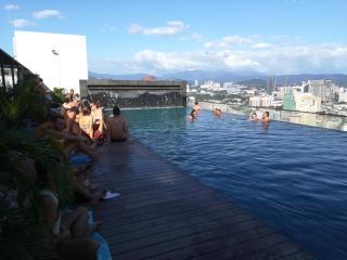 Regalia suites & residence 2 bedroom apartment by Enjoy your stay - 3