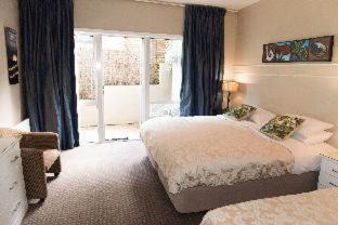 Queenstown House Bed & Breakfast and Apartments - Queenstown - 1