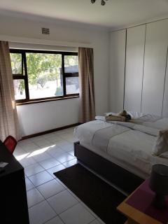 Tourmaline Holiday House - Windhoek - 4