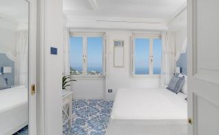 Piazzetta Diefenbach - Capri - 4