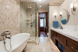 Silver Strike Lodge #201 - 2 Room Suite - 4