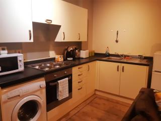 Yarmouth Apartments, Street Permit Parking, Close To Everything, Beach, Pier, Free WIFI - Great Yarmouth - 1