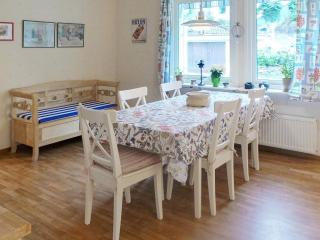 7 person holiday home in STRÅVALLA-By Traum - Löftabro - 1