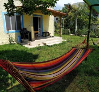 Elbasan Backpacker Hostel - Elbasan - 0
