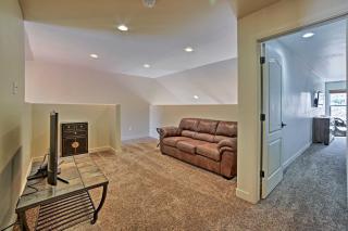 Moab Townhome with Hot Tub and Patio - Near Arches - 1