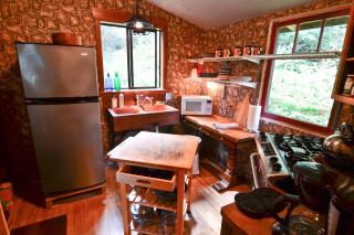 Stone Lagoon Cabin - 2