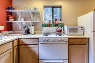 Peaceful Creekside - Orick - 3